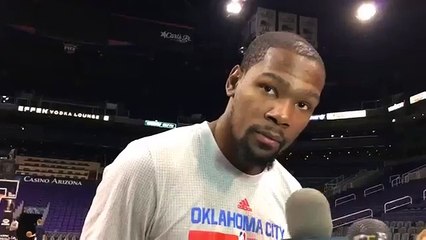 Ünlü basketbolcudan güldüren taklit!