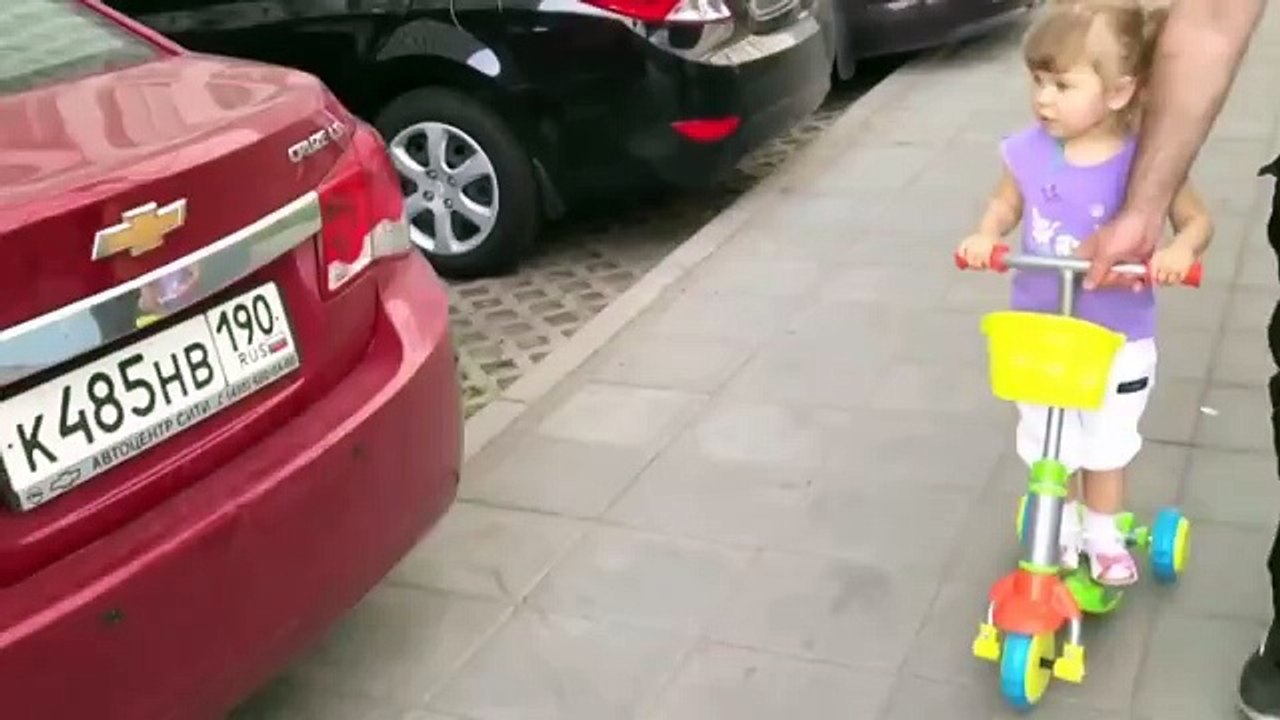 Девочка в 2 годика взорвала интернет