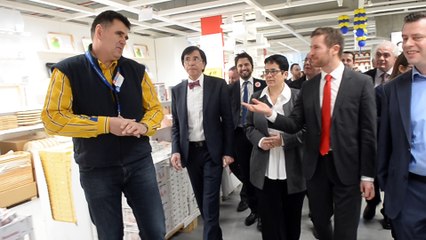 Visite dans les couloirs du magasin IKEA