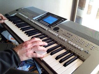 Maman  ( Louanne )  Reprise clavier