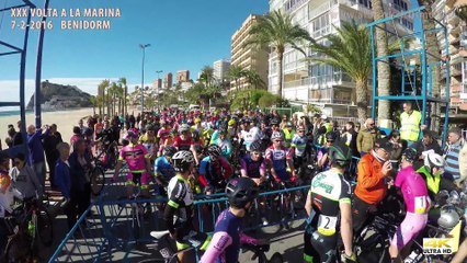 Course cycliste arretée en cours à cause de vents de face puissant en espagne