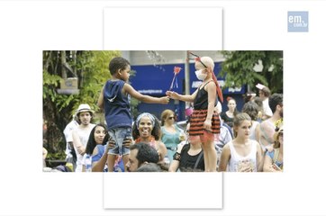 Conversamos com os meninos da foto mais pura do carnaval de BH