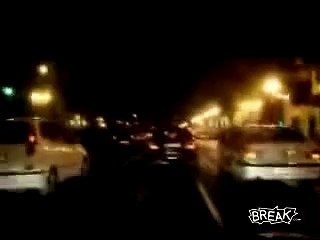 Придурок снимает на видео свое безбашенное вождение