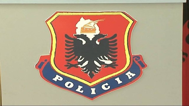 PRANGA GRABITESVE TE BANESAVE,DY TE RINJ NGA SHIJAKU AKUZOHEN PER DISA BASTISJE LAJM