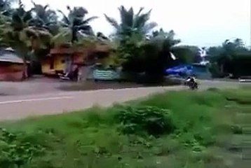 Whatsapp Videos  Stunt ke Deewane.