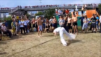 Бразильская акробатика в действии. Рок Капоэйра, Капоэйра в Красноярске