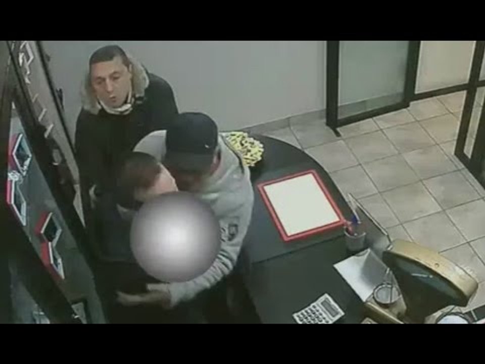 Roma - Tentano rapina a Compro Oro, il titolare li mette in fuga. Arrestati (10.02.16)