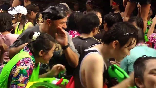 SONGKRAN WATER FESTIVAL BANGKOK 2015 -1