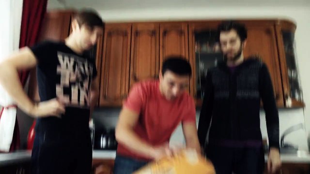 15 секунд. Герой