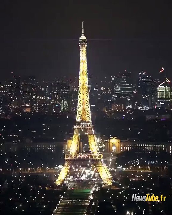 Une nuit dans Paris tour effeil