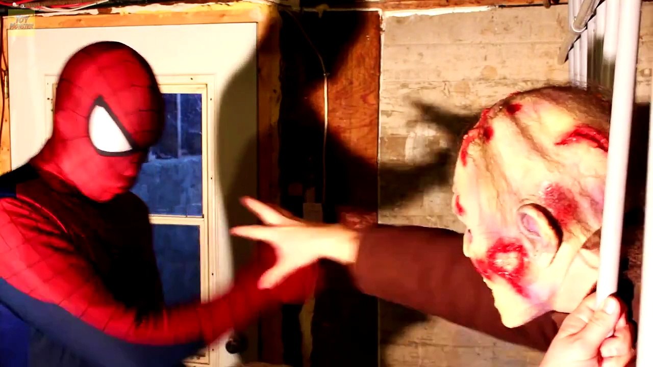 Spiderman vs Zombie Hulk! Superhero Battle Movie in Real Life!