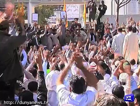 China National Gets His Luggage After PIA Employees Call off Strike