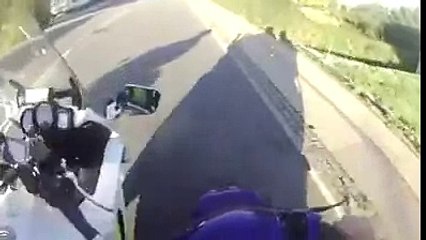 Course poursuite en scooter à la GTA !