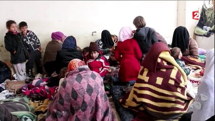 Syrie : 30 000 candidats à l'exil, la Turquie garde la frontière fermée