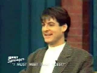 Big Lady Does Splits