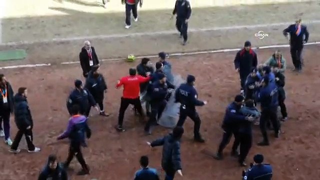 Amatör Lig maçında kavga