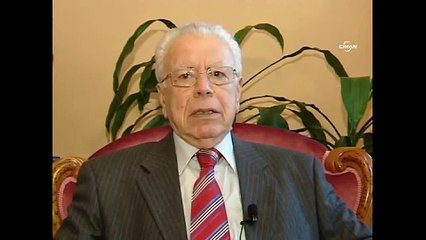 Mahir Kaynak hayatını kaybetti (Perforeli)