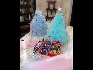 воздушные новогодние елочки из шифона --- Air christmas trees made of chiffon
