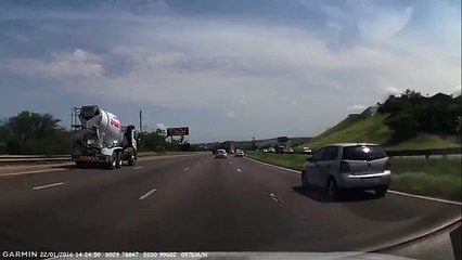 Road Rage In South Africa Goes Horribly Wrong