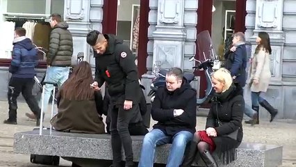 RUFTEN OP MENSEN (GAAT GOED) (720p Full HD)