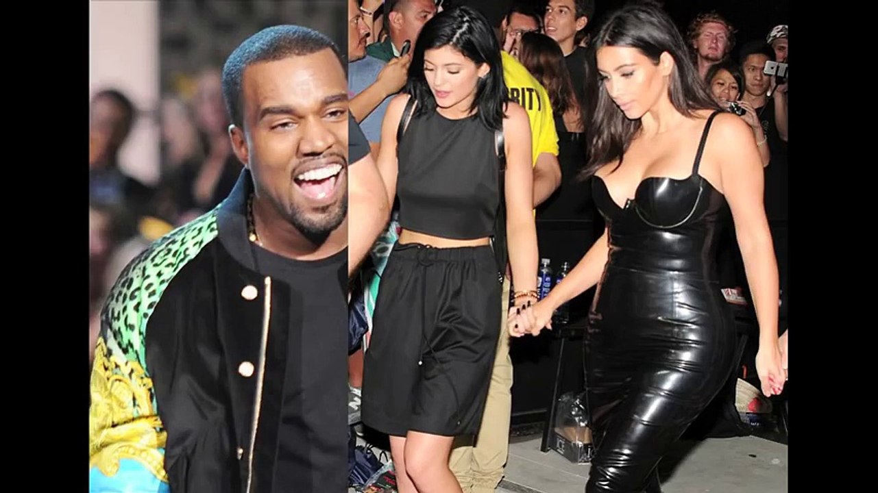 Kim Kardashina Deep Cleavage Show