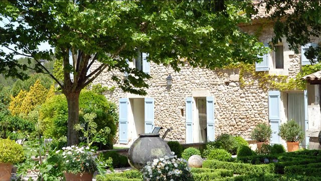 Вилла среди виноградников