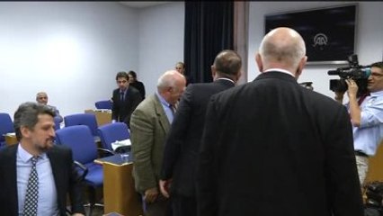 Çavuşoğlu: "Suriye'deki İhtilaf, Bölgede Mezhepsel Bir Çatışmaya Dönüşme Riski Taşıyor"