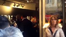 Bagno di folla per Eros Ramazzotti (720p Full HD)