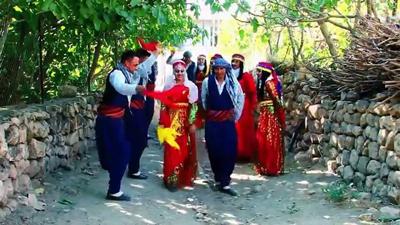 Apocan Govend 2 - (Hışbe) - 2015 - (Kürtçe Halay) - HD