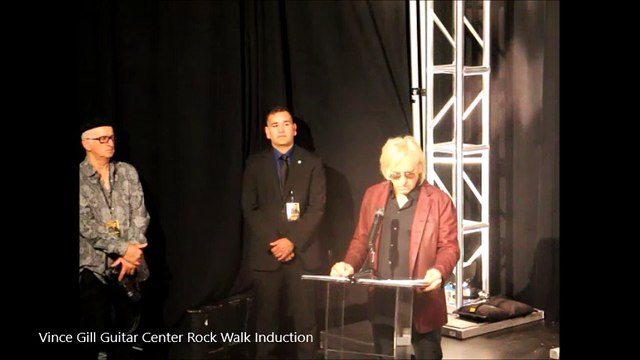 LA Music Examiner Video Vince Gill Guitar Center Rock Walk Ceremony Joe Walsh Introduction