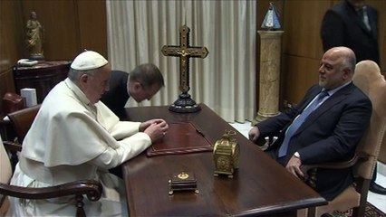 Papa pide protección de cristianos en Irak