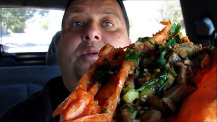 UNA MAS! Pineapple Thai Burrito REVIEW!