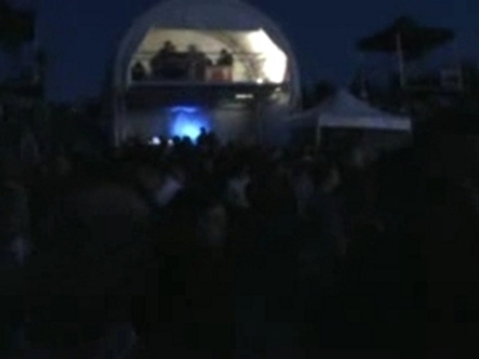 Pouetos Prod au festival des Papillons de Nuits 2007  2/2