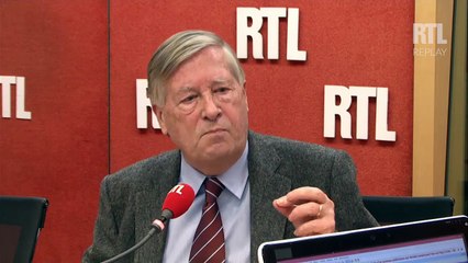 "Le oui de l'assemblée : la peur de l'opinion plus forte que les scrupules juridiques", Alain Duhamel