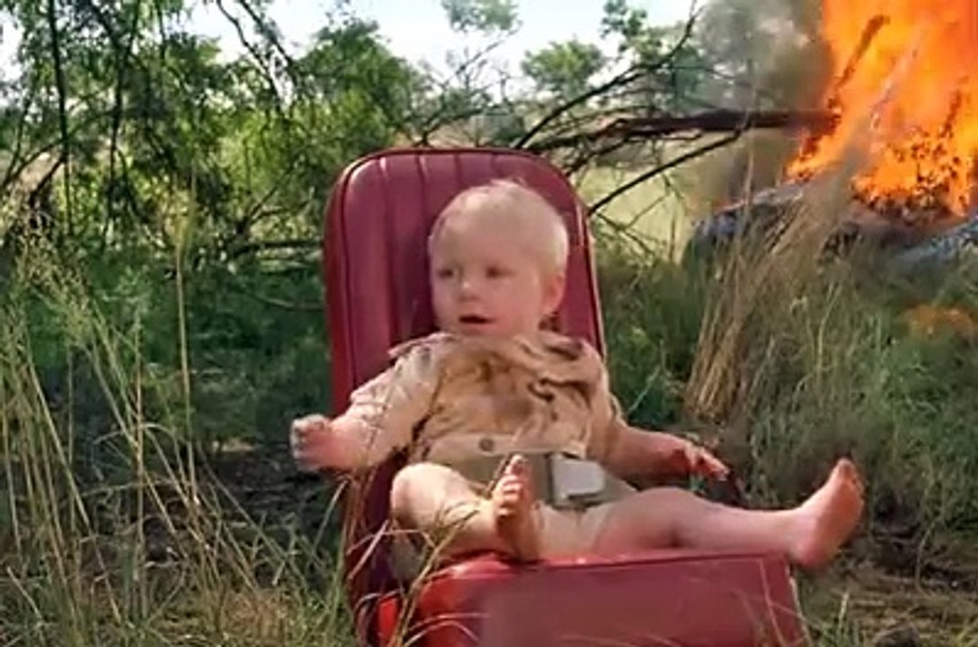 just only a baby with lion   its a great video Zone