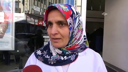 Çocuğunun kumbarasıyla Bank Asya’ya koştu