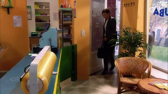 2075 - Eliane Isabelle (3)vostfr