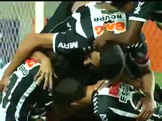 Football Amazing Goals, Ronaldinho Scores Amazing Goal and Cry