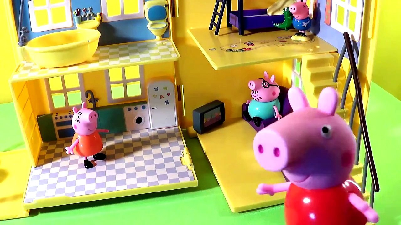 Peppa Pig Cartoons: Peppa Pig & Family Country House! Kids Cartoons Animations