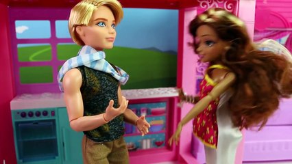 Descendants Jane Takes the Wand from Fairy Godmother. DisneyToysFan