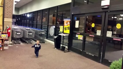 Watch This Baby Lose His Mind Seeing Automatic Sliding Doors for the First Time