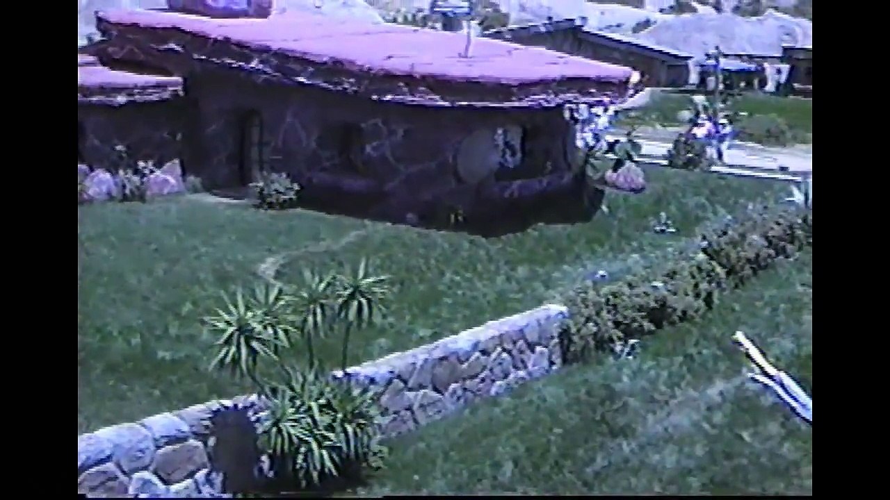 Flintstones Town of Bedrock movie set (Old VHS footage) Vasquez Rocks Pt2 V13828