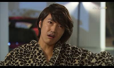 「ＢＡＭ」「ｗａｒ」15｢ｃｏｍ｣,『부산핸플』