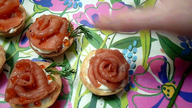 Закуски из красной рыбы. Розы и Елочка. Decoration of vegetables