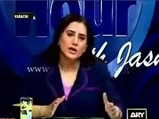 Jasmeen Manzoor flirting with Mustafa Kamal