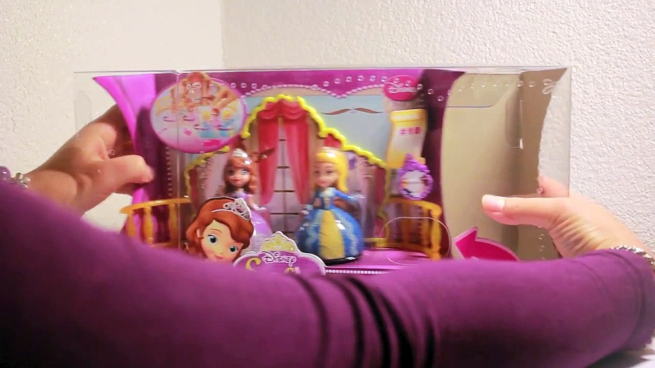Disney Prenses Sofia türkçe Sofia & Amber dans // Disney Sofia the First dancing sisters
