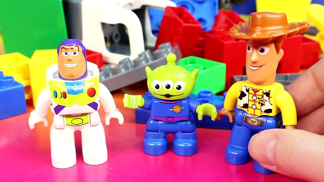 Lego Duplo Toy Story 3 Woody Buzz Lightyear Sheriff Save Disney Pixar Cars Lightning McQueen