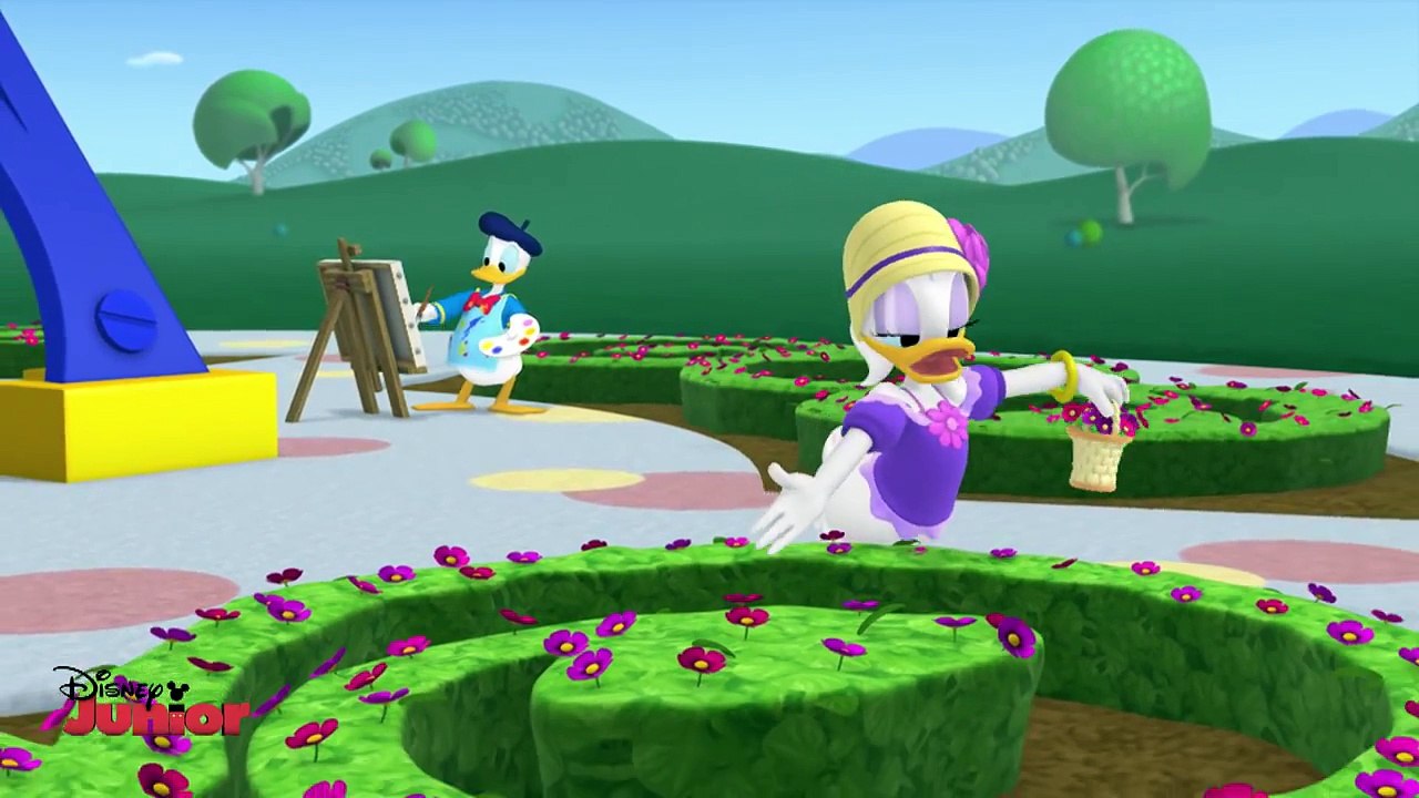 Mickey Mouse Clubhouse - Mickey and Minnie Visit France! - Official Disney Junior UK HD