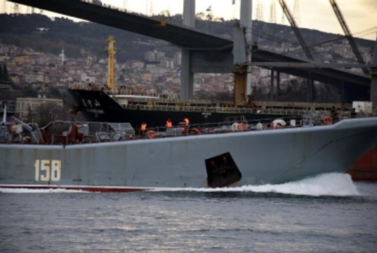 Rus Savaş Gemisi Caesar Kunikov Geniş Güvenlik Önlemleriyle Boğazdan Geçti