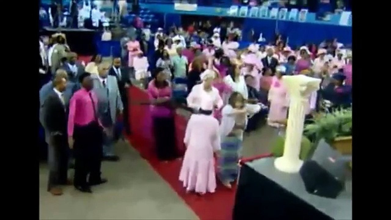 Karen Clark-Sheard Altar Praise Break at VA 2nd